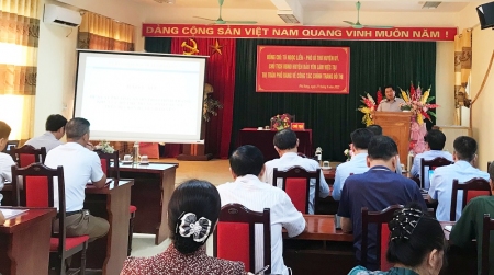 Chủ tịch UBND huyện Bảo Yên Tô Ngọc Liễn làm việc với thị trấn Phố Ràng về công tác chỉnh trang đô thị