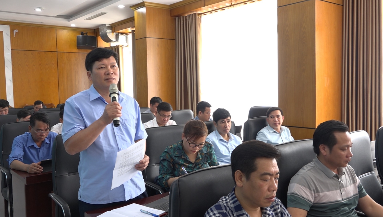 Lãnh đạo xã Minh Tân phát biểu tại hội nghị