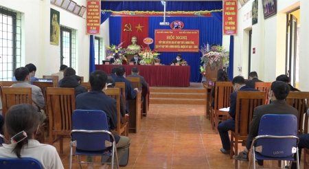 Đại biểu HĐND tỉnh, huyện phối hợp tiếp xúc cử tri sau kỳ họp thứ ba, HĐND tỉnh, sau kỳ họp thứ tư, HĐND huyện tại xã Điện Quan và Yên Sơn.