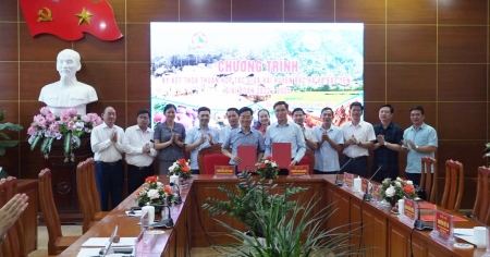 Đoàn công tác huyện Bảo Yên tham quan, ký kết thỏa thuận hợp tác giai đoạn 2022 - 2025 tại huyện Bắc Hà