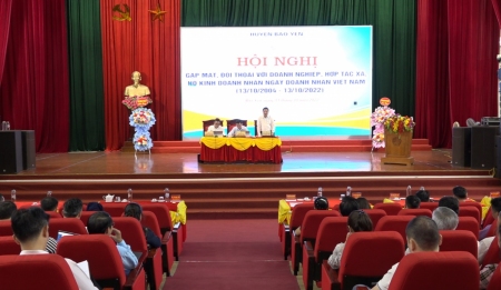 Hội nghị gặp mặt, đối thoại với doanh nghiệp, hợp tác xã, hộ kinh doanh nhân ngày Doanh nhân Việt Nam (13/10/2004 - 13/10/2022)