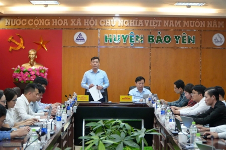 UBND huyện họp phiên thường kỳ tháng 4 năm 2025