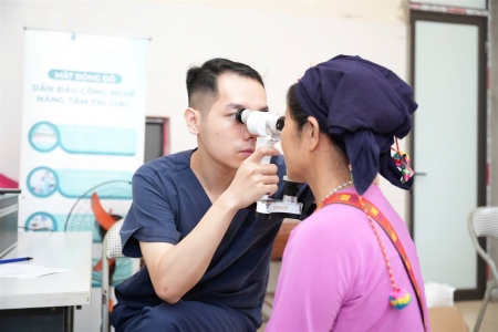 Bệnh viện Đông Đô (Hà Nội) khám và tư vấn miễn phí các bệnh về mắt tại Bảo Yên