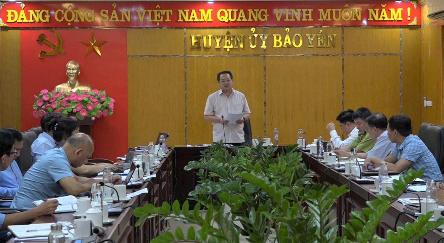 Đồng chí Lý Bình Minh Phó Chủ tịch HĐND tỉnh phát biểu tại buổi làm việc