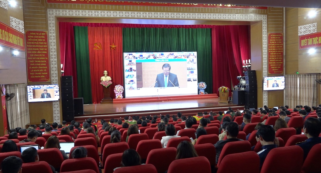 Quang cảnh Hội nghị trực tuyến tại điểm cầu trung tâm huyện Bảo Yên