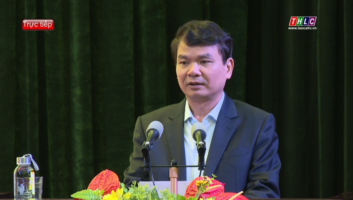 Bí thư Tỉnh ủy Đặng Xuân Phong phát biểu tại hội nghị