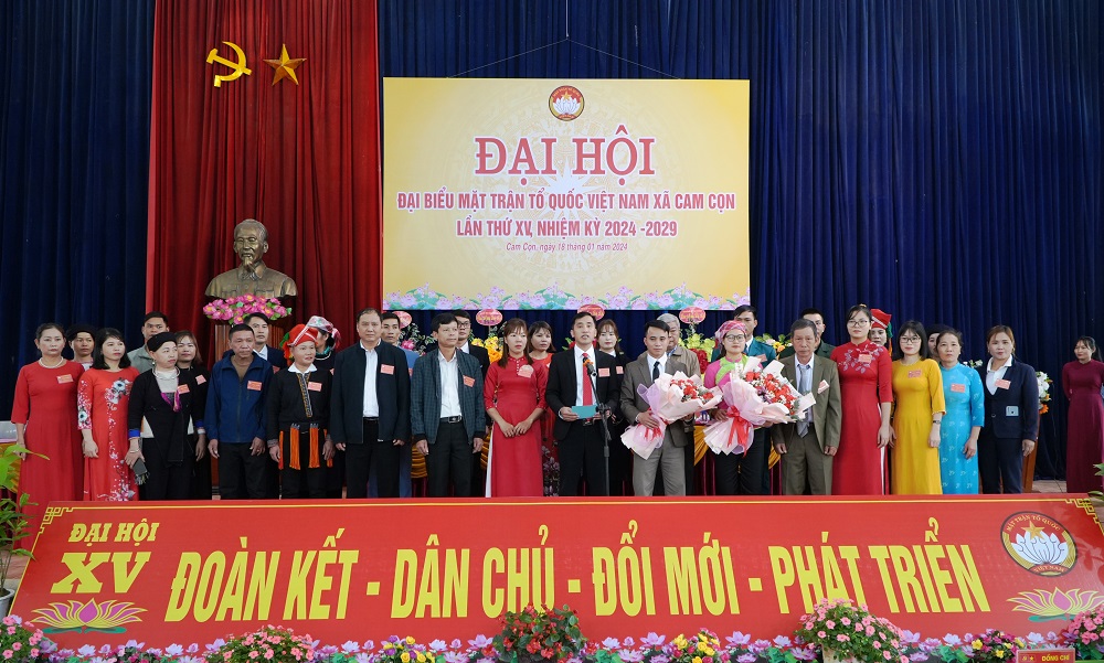 Các ủy viên Ủy ban MTTQ Việt Nam xã Cam Cọn nhiệm kỳ 2024 2029